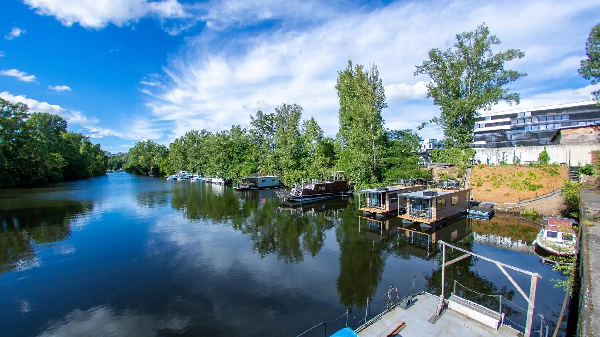 Hotel en barco Hotel Prague Bay Houseboats